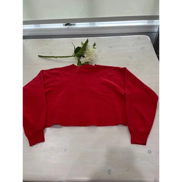 Hanes Georgia Bulldogs Cropped Sweatshirt with hair Scrunchie - Picture 7 of 7